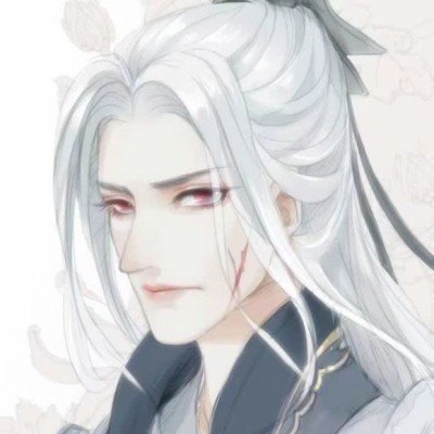 刘耀文拿道具布擦脸上的雨